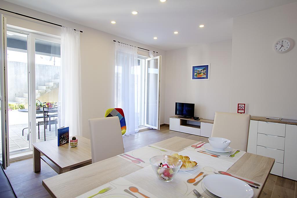 Apartments Ragusa Palace 1 Djardin Bilik gambar